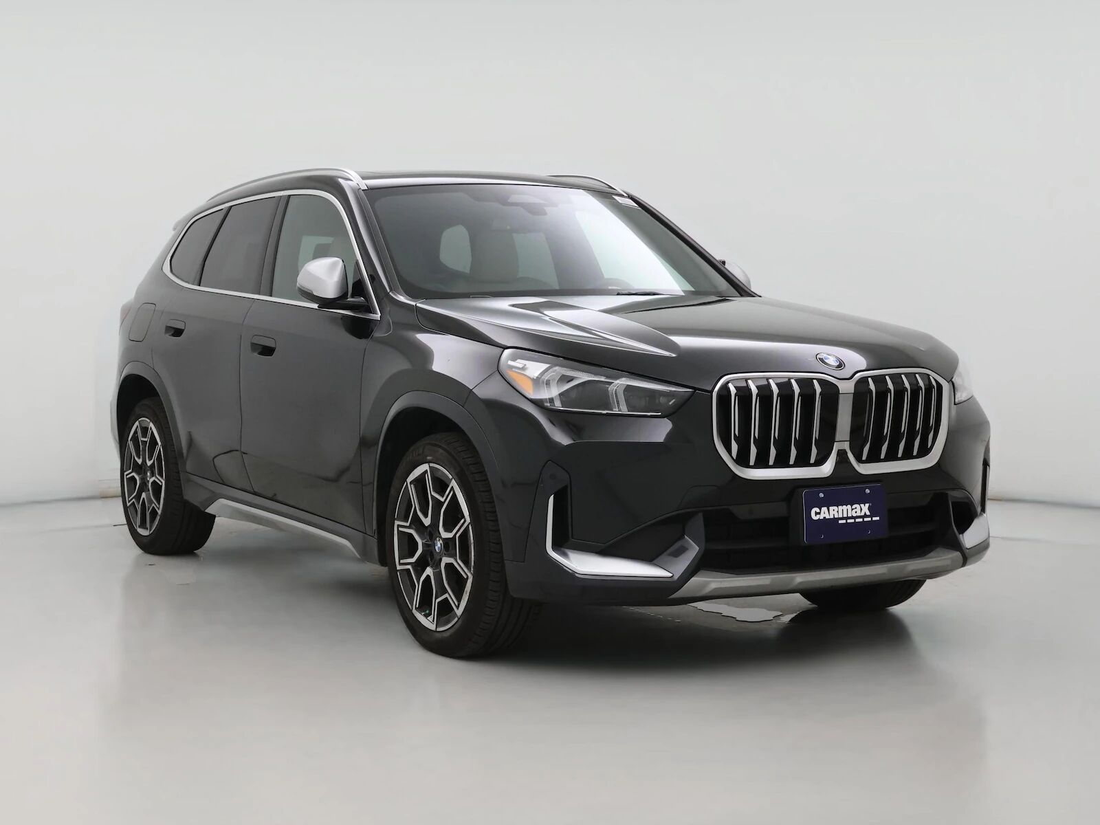 2023 BMW X1