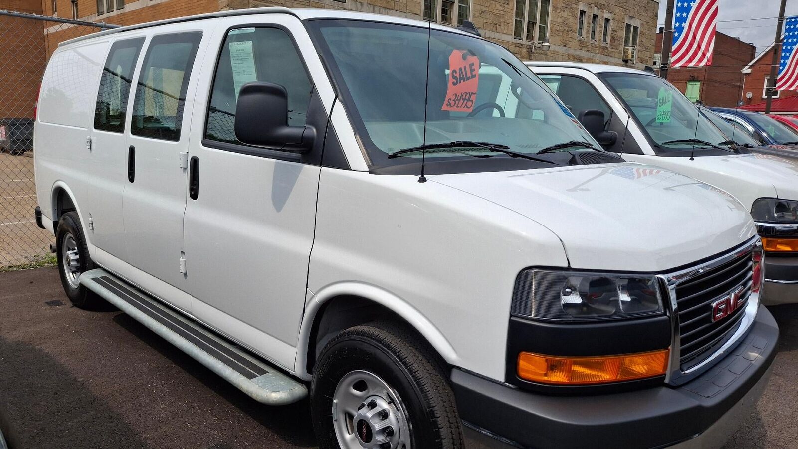 2025 GMC Savana