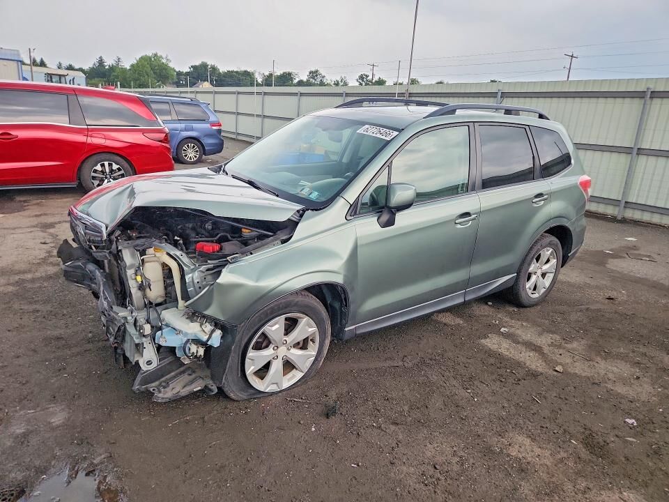 2015 SUBARU Forester