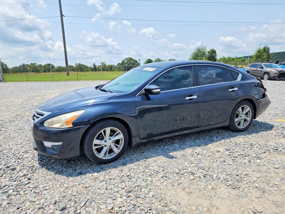 2013 NISSAN Altima