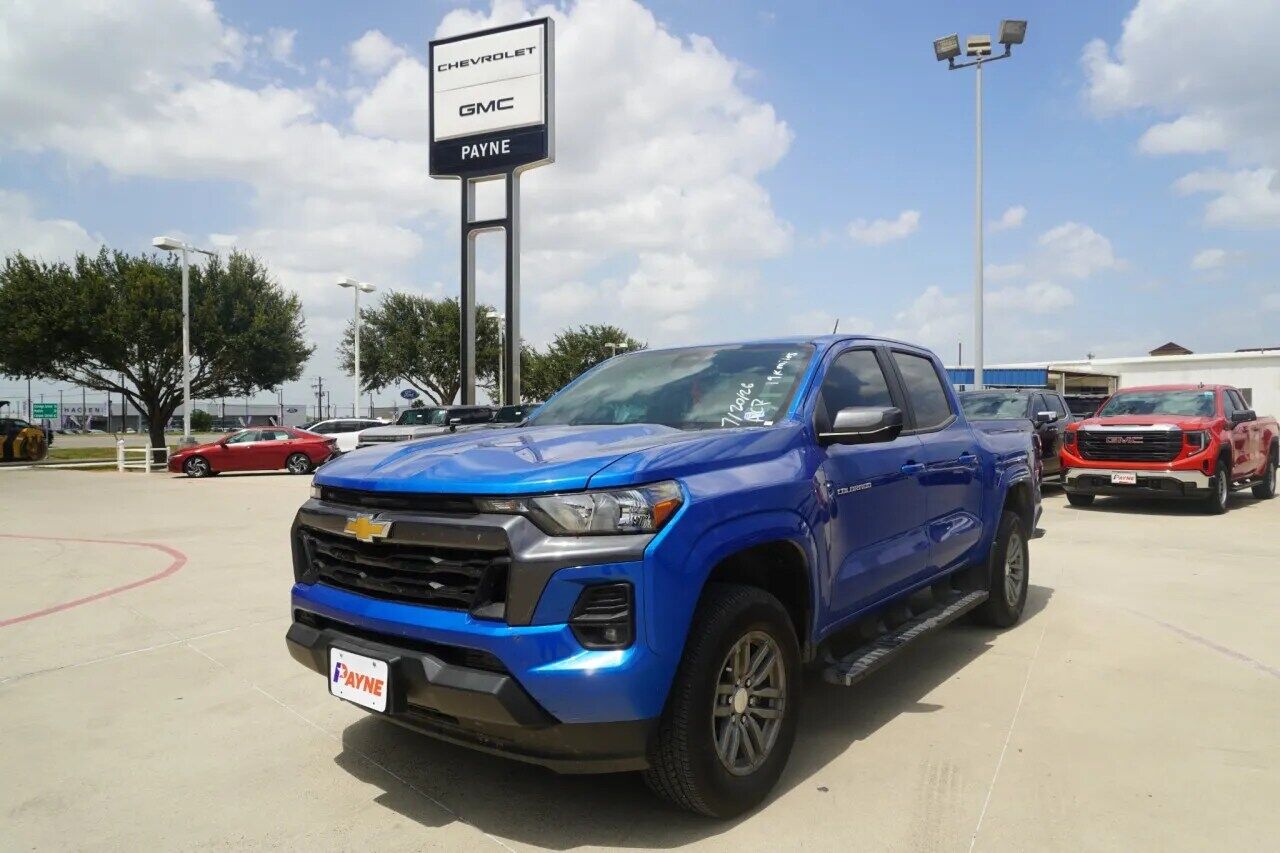 2024 CHEVROLET Silverado