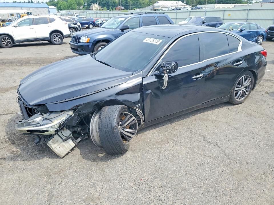 2014 INFINITI Q50