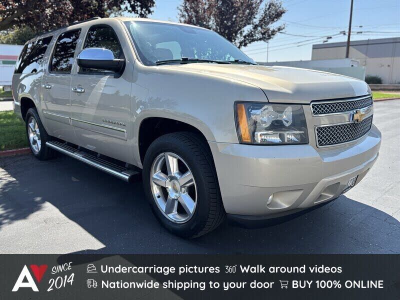 2012 CHEVROLET Suburban