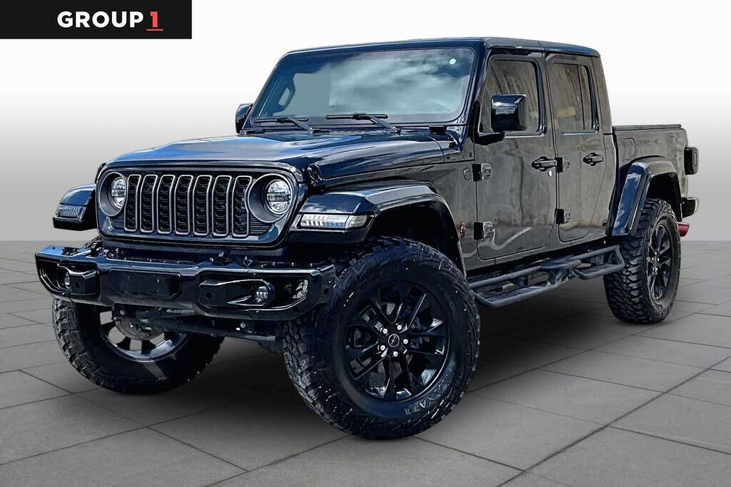 2024 JEEP Gladiator