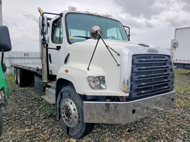2013 FREIGHTLINER 114SD