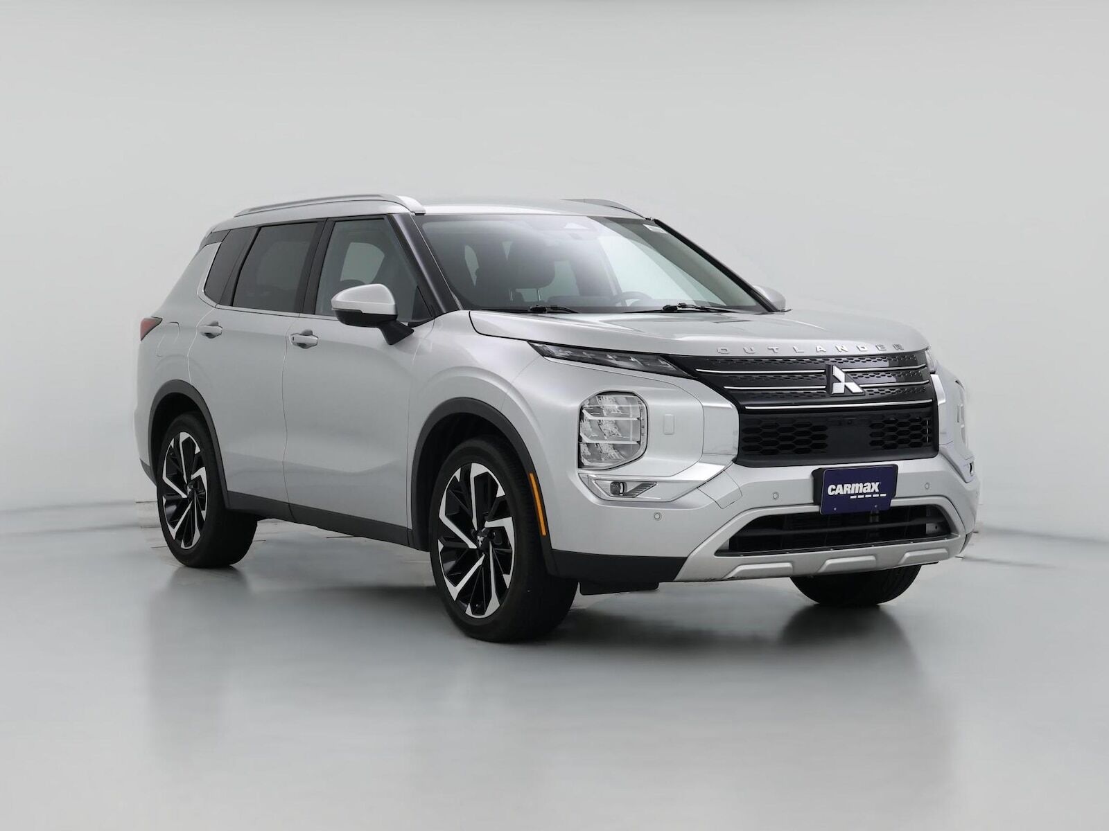 2023 MITSUBISHI Outlander