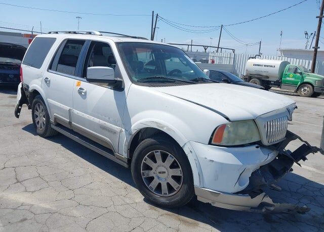 2004 LINCOLN Navigator