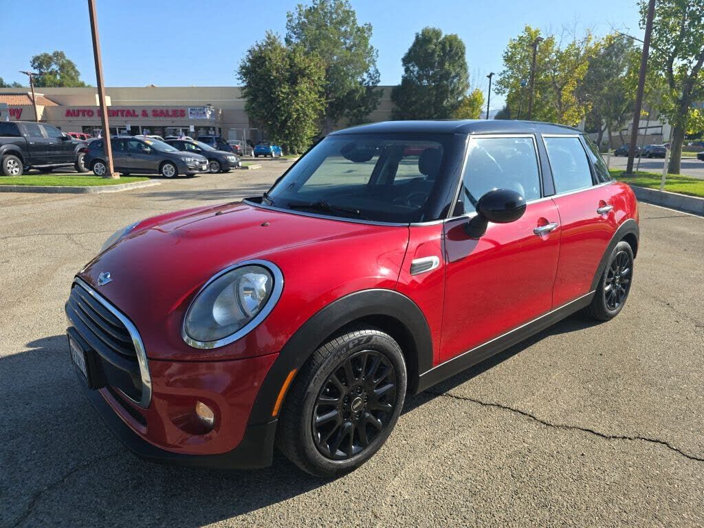 2016 MINI Cooper