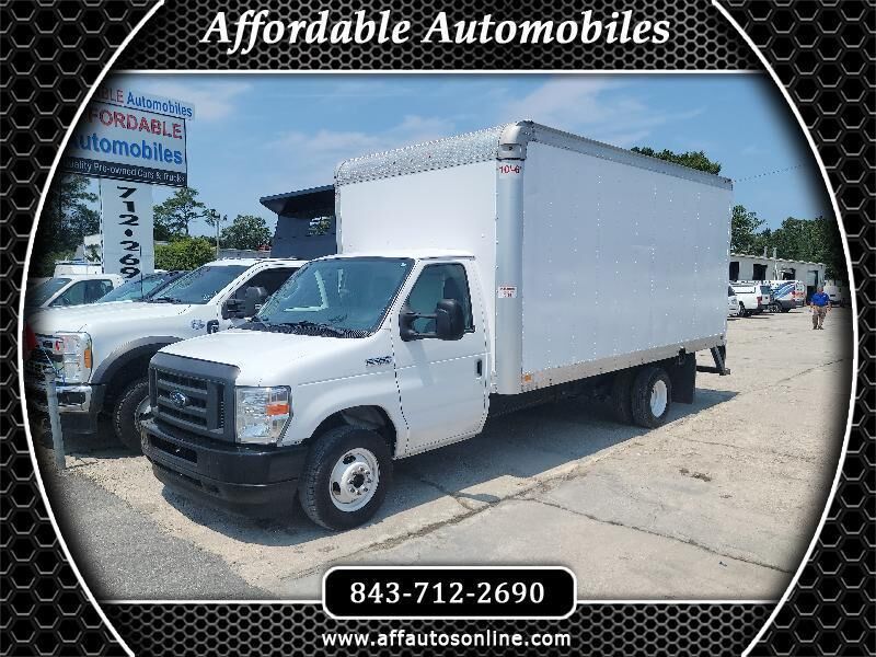 2022 FORD E-350