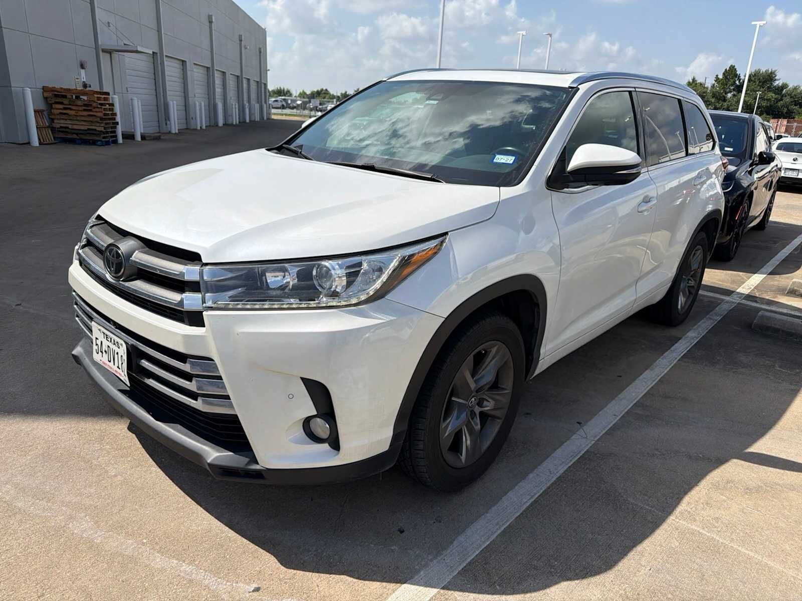 2017 TOYOTA Highlander