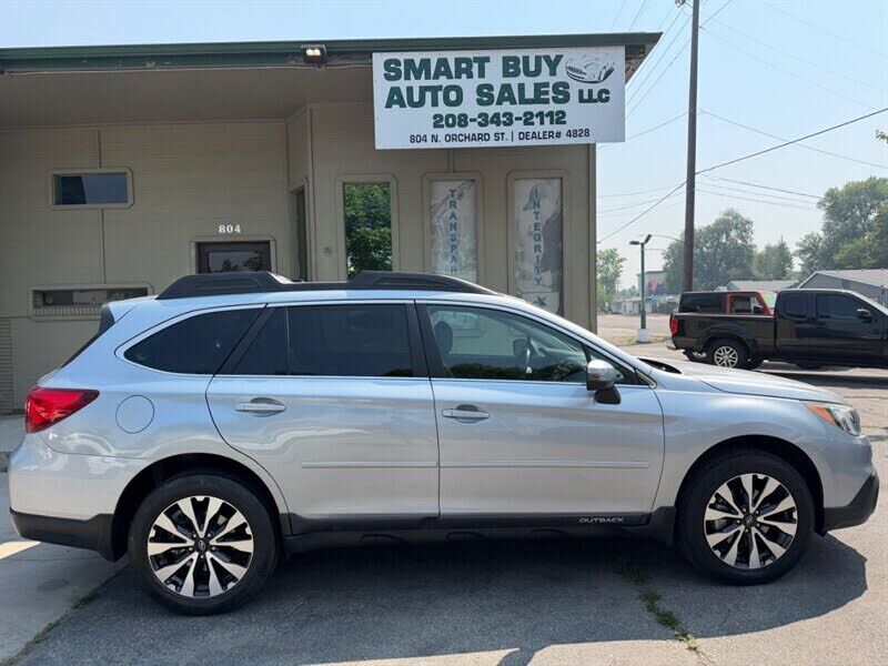 2015 SUBARU Outback