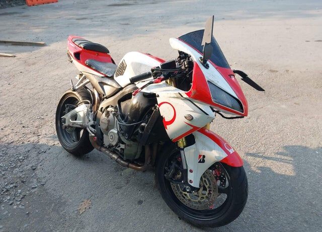 2006 HONDA CB