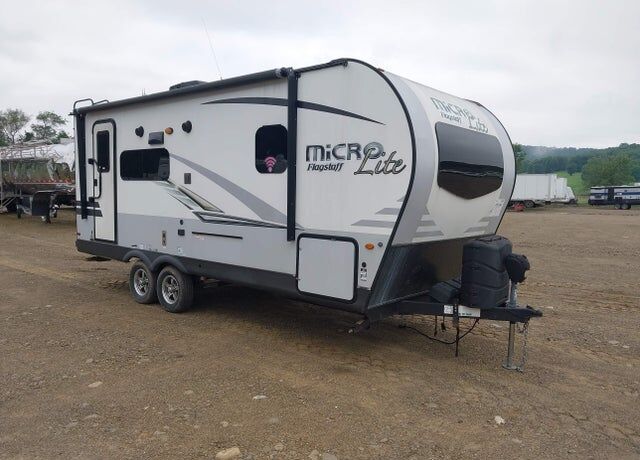 2020 FOREST RIVER Flagstaff Lite Weight Trailers