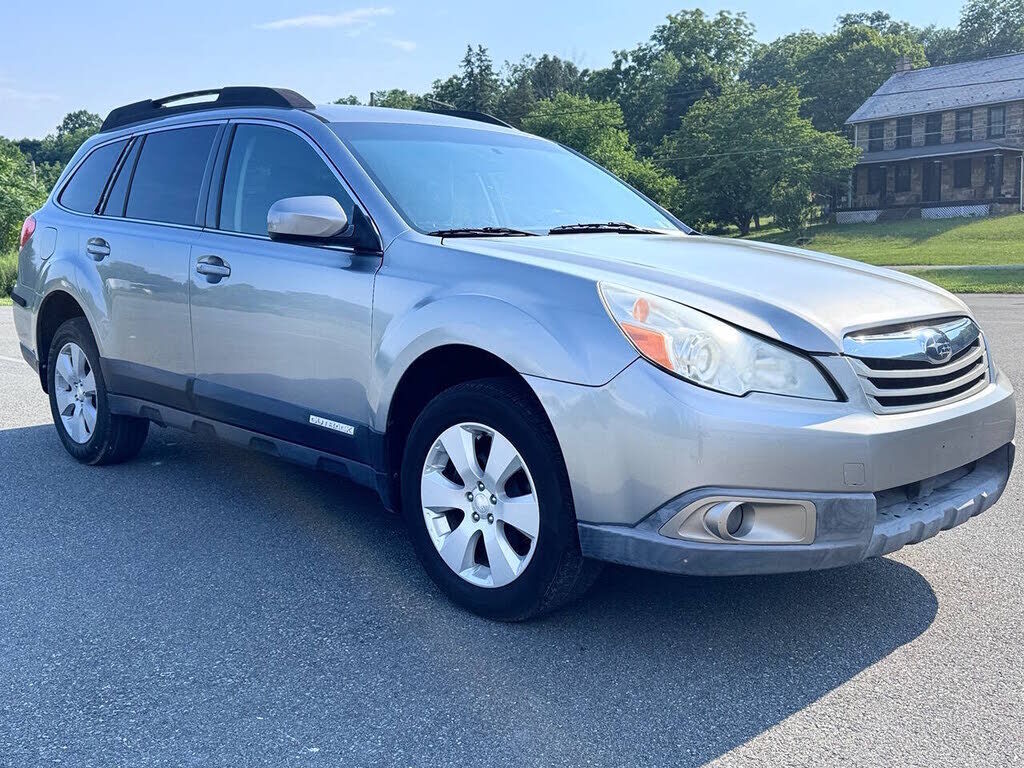 2011 SUBARU Outback