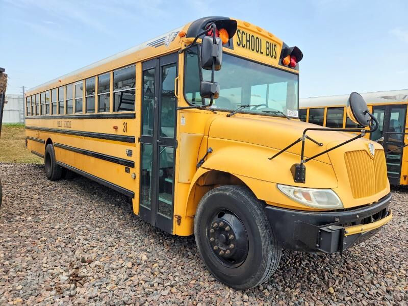 2013 IC BUS PB105