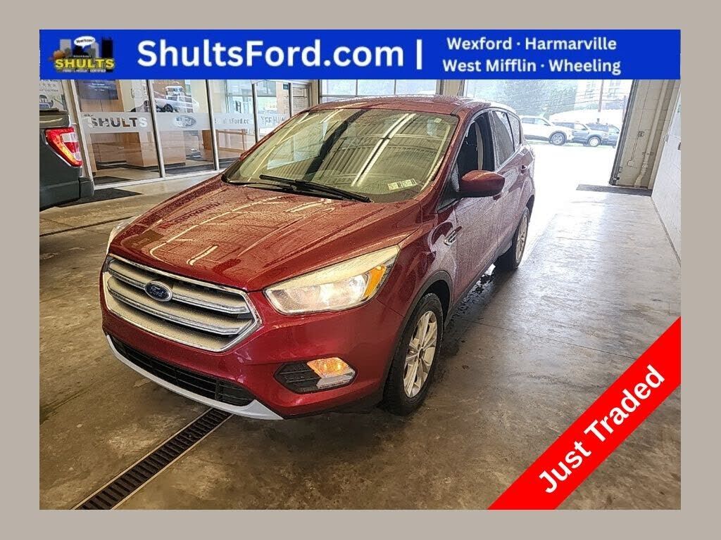 2017 FORD Escape