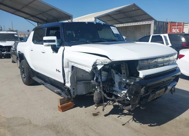 2023 GMC HUMMER