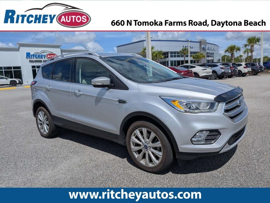 2017 FORD Escape