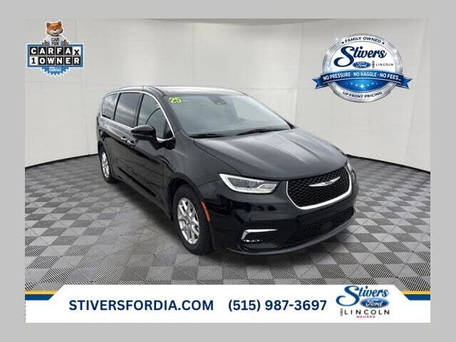 2025 CHRYSLER Pacifica