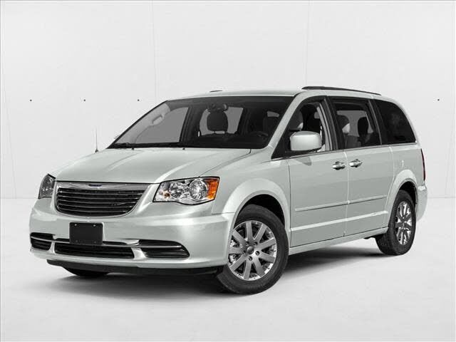 2016 CHRYSLER Town and Country