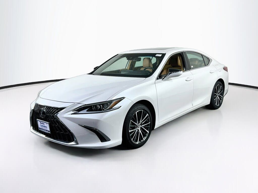 2024 LEXUS ES