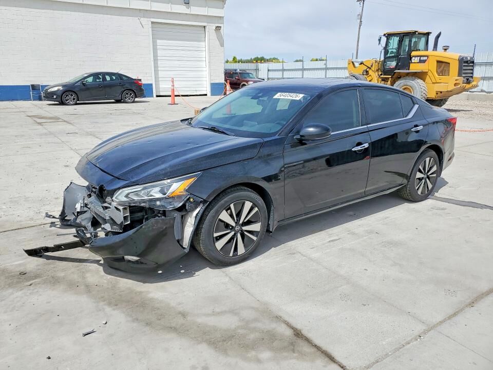2021 NISSAN Altima