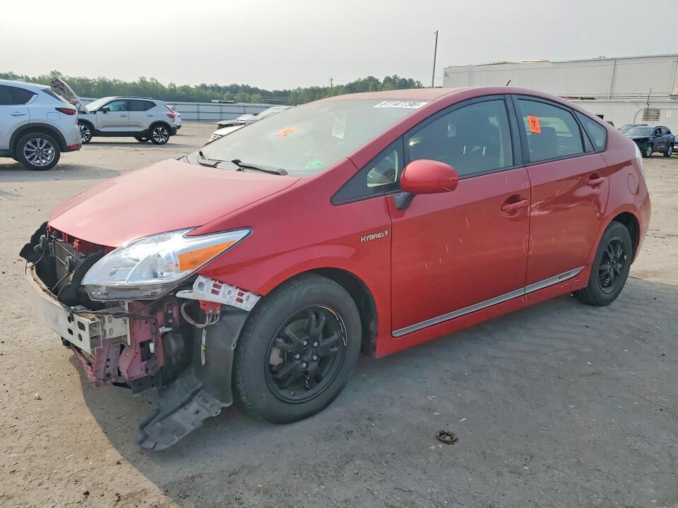 2013 TOYOTA PRIUS
