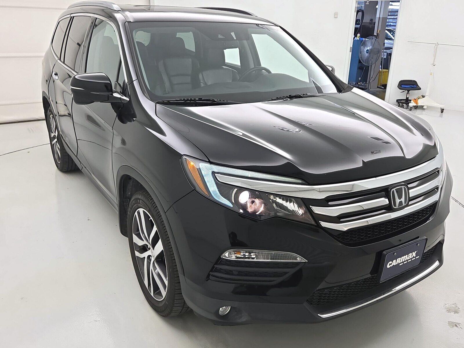 2017 HONDA Pilot