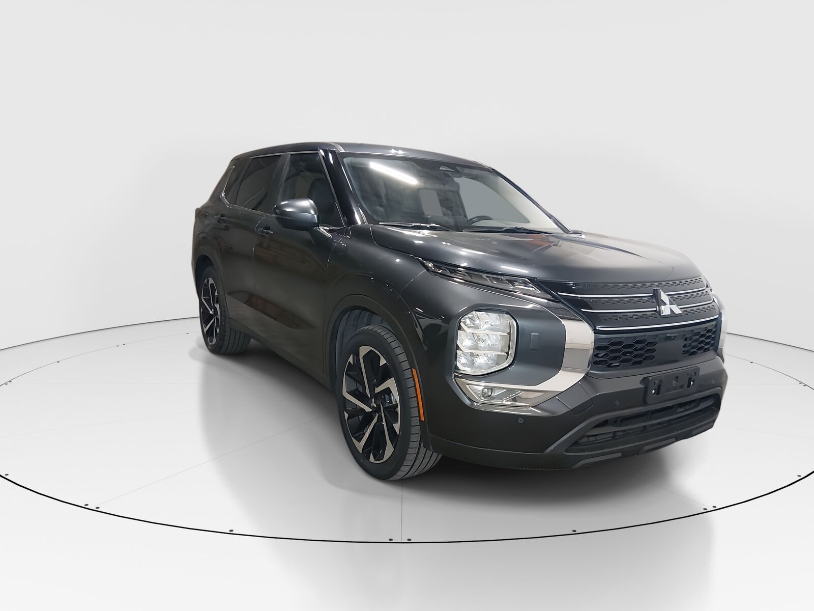 2024 MITSUBISHI Outlander