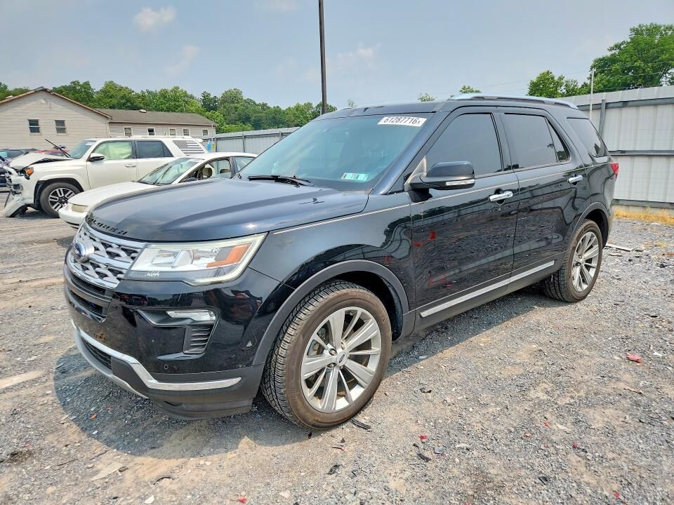 2018 FORD Explorer
