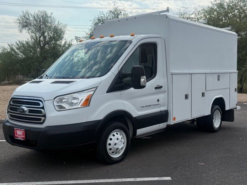 2019 FORD Transit