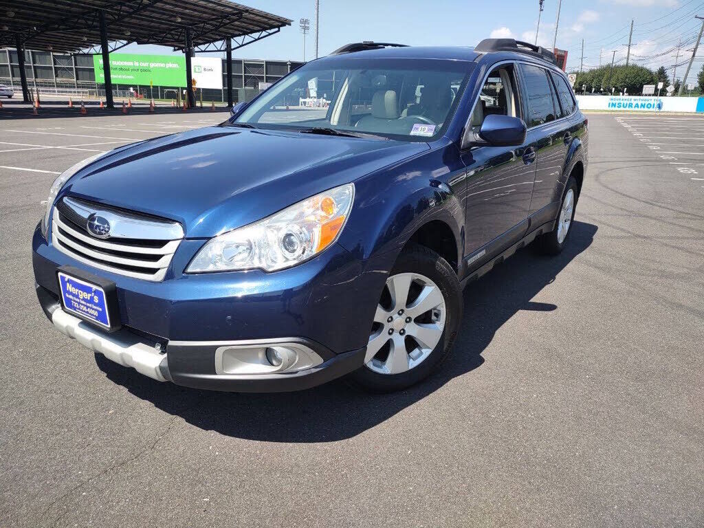 2011 SUBARU Outback