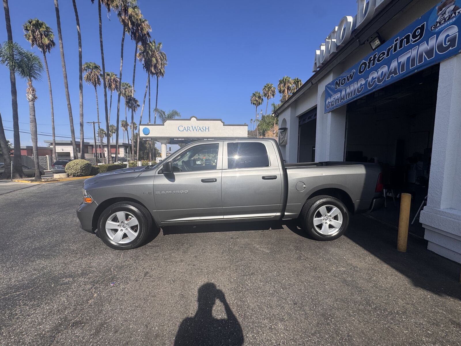 2012 DODGE Ram