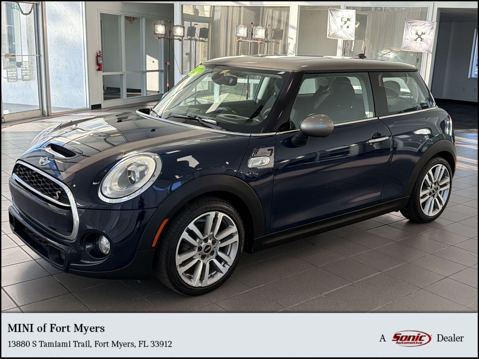 2017 MINI Hardtop