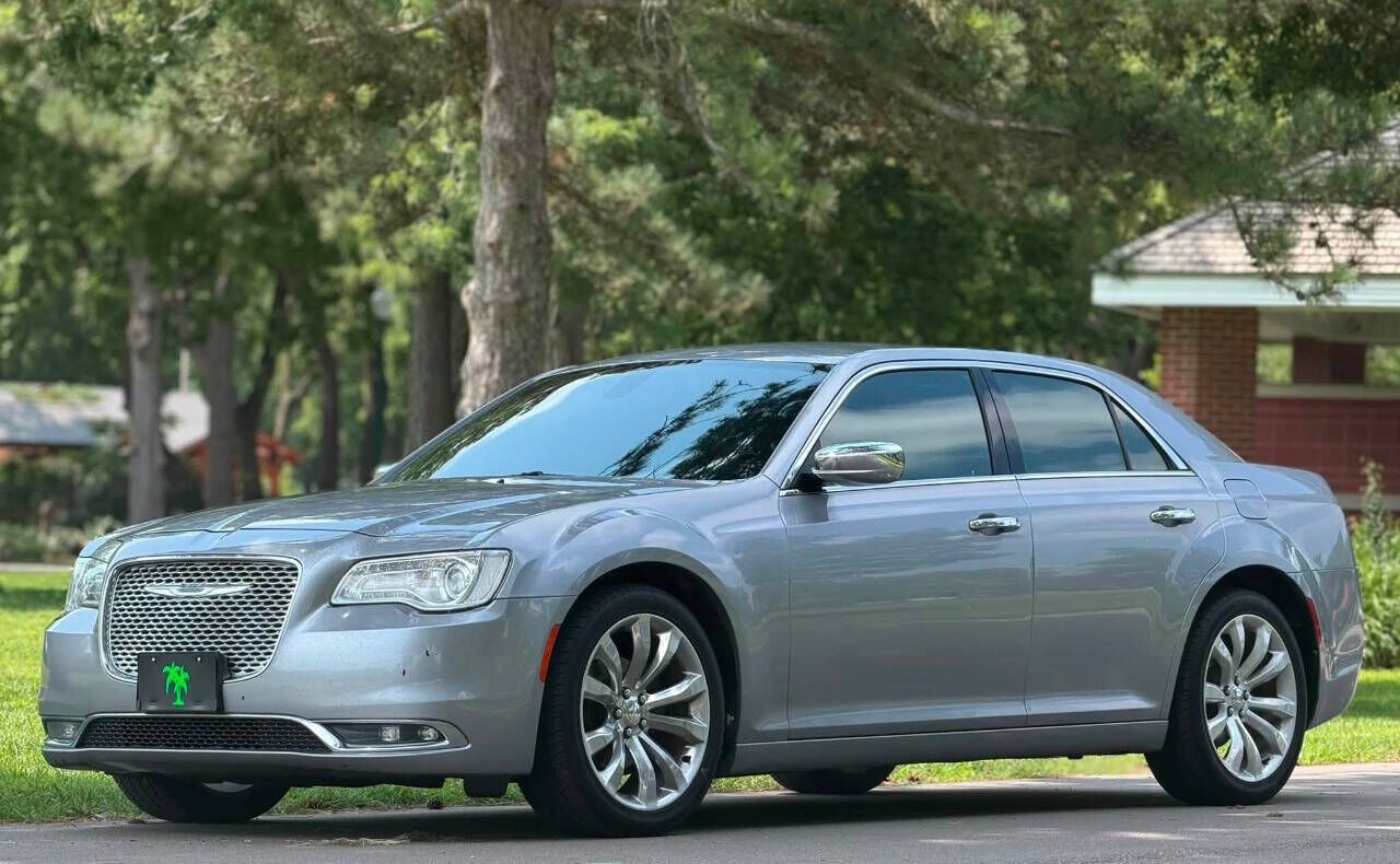 2018 CHRYSLER 300