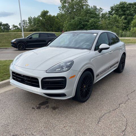 2020 PORSCHE Cayenne