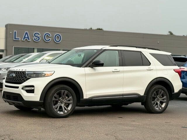 2023 FORD Explorer
