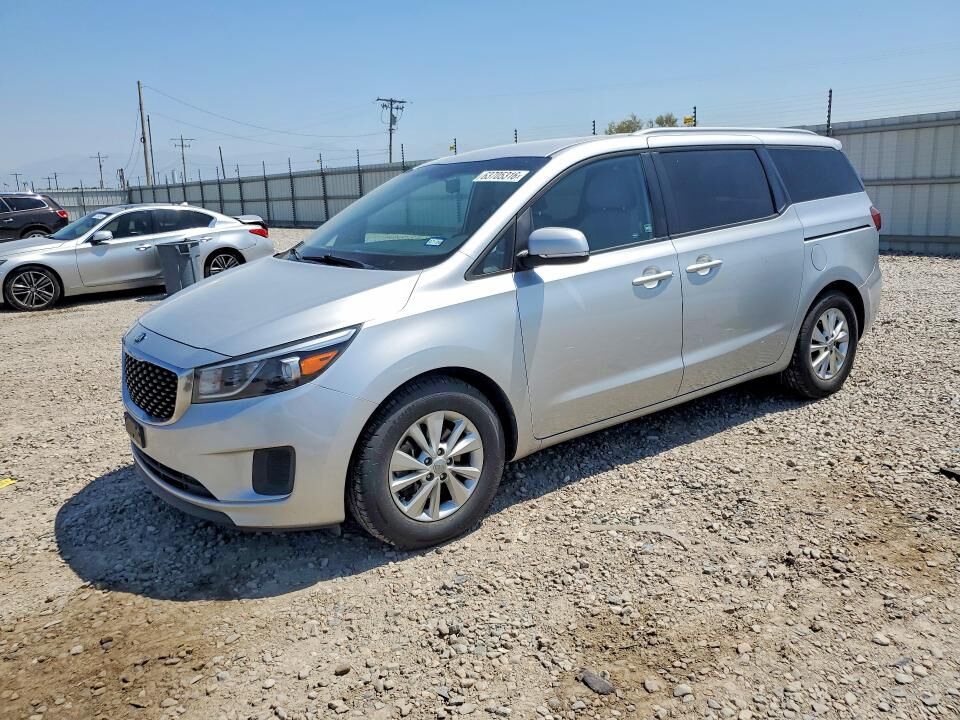 2016 KIA Sedona