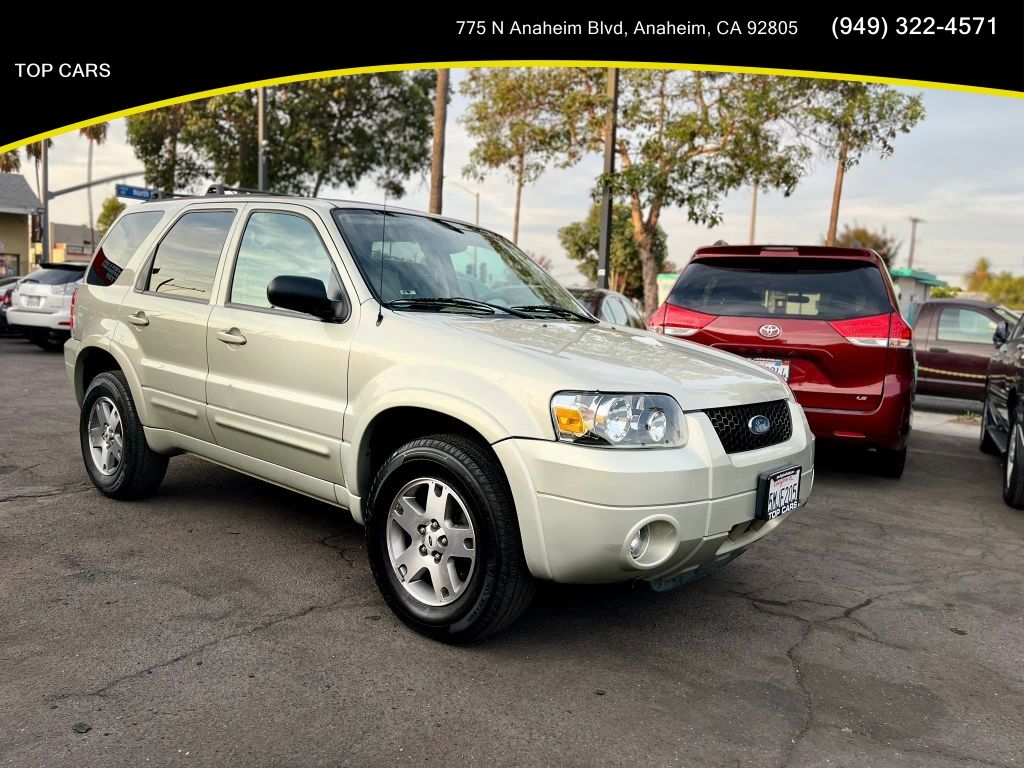 2005 FORD Escape