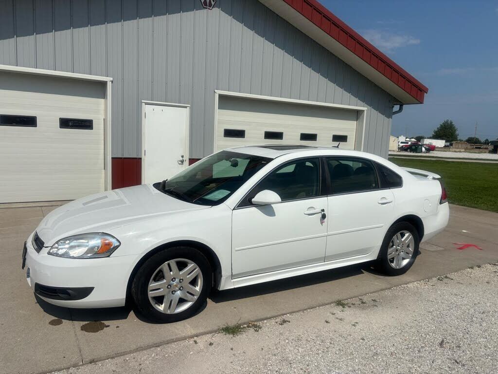 2011 CHEVROLET Impala