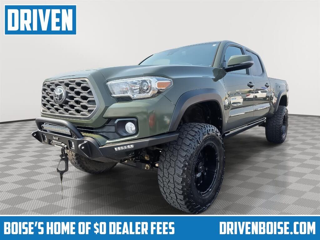 2021 TOYOTA Tacoma