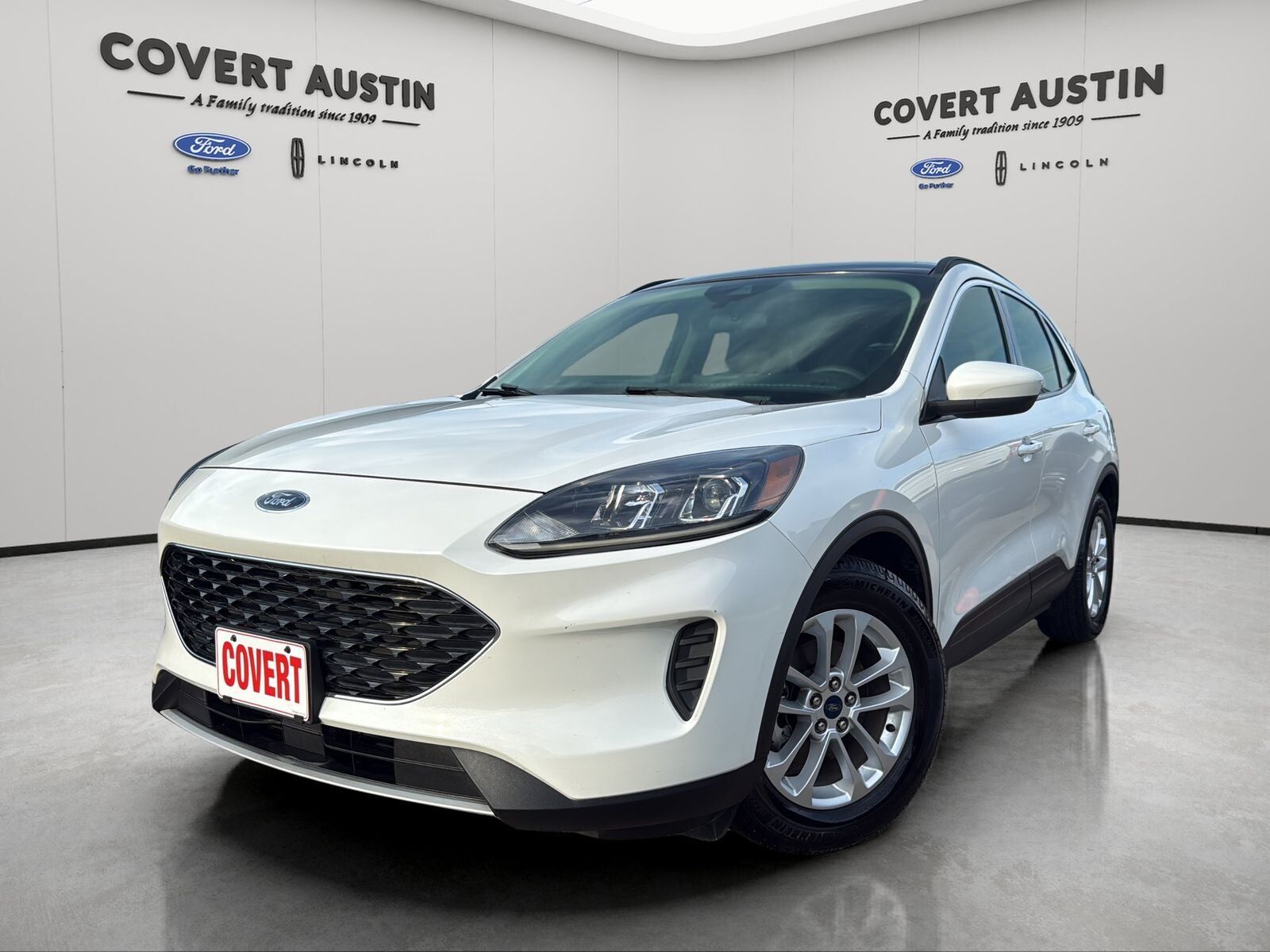 2020 FORD Escape