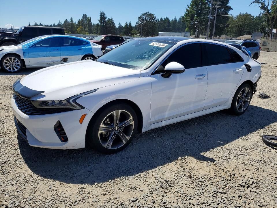 2022 KIA K5
