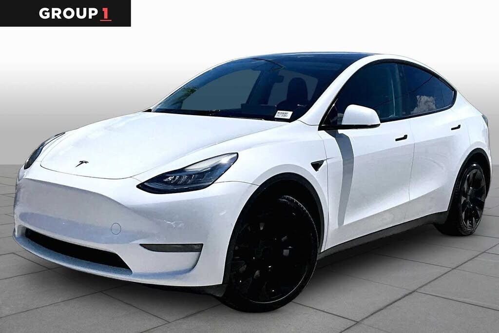 2021 TESLA Model Y