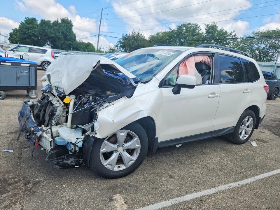 2015 SUBARU Forester