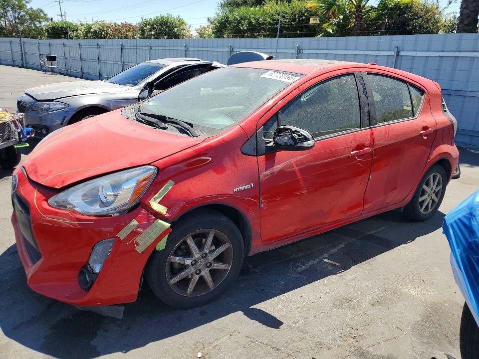 2015 TOYOTA Prius