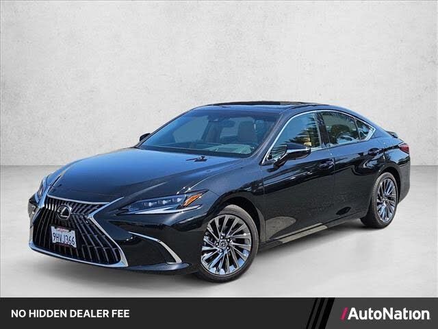 2024 LEXUS ES
