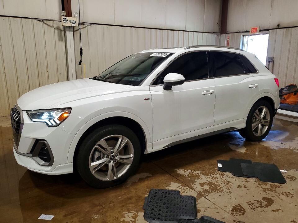 2024 AUDI Q3