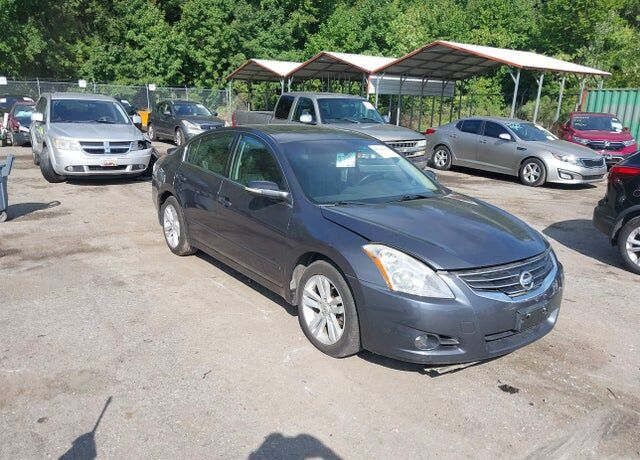 2012 NISSAN Altima