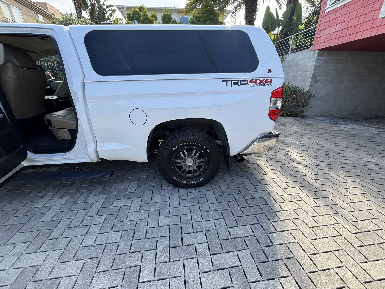 2014 TOYOTA Tundra